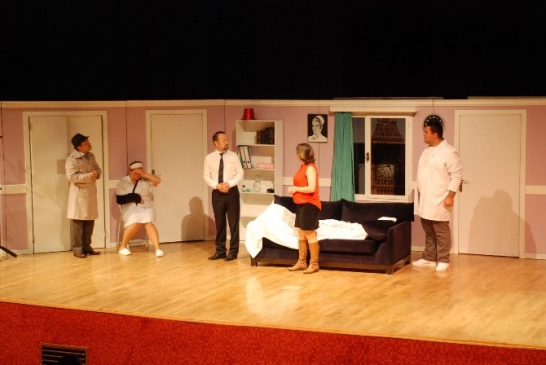 Hsbc Gönüllüleri “Kaç Baba Kaç” Oyunu İle Adana'da