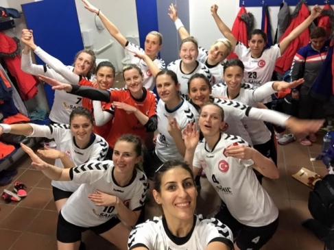 Muratpaşa Belediyespor Antalya'ya Mutlu Dönüyor