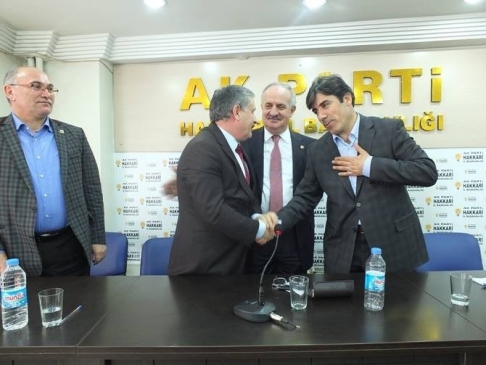 AK Parti'de Devir Teslim Töreni
