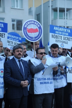 Eğitimciler Eylem Yaptı