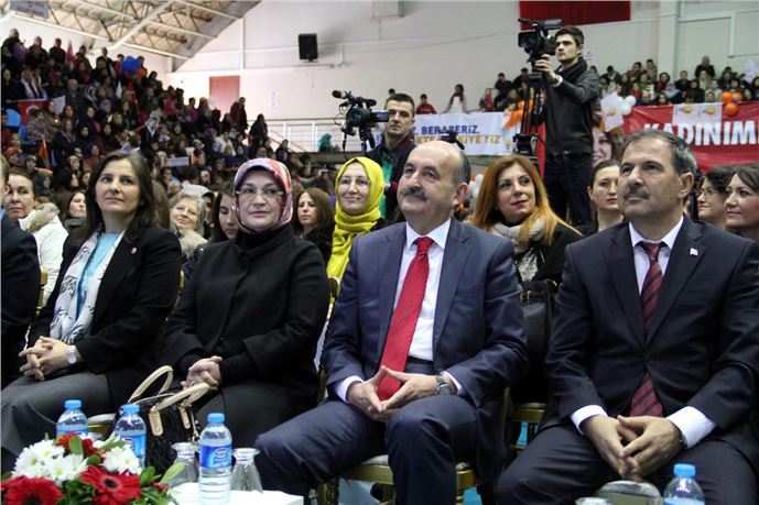 Sağlık Bakanı Mehmet Müezzinoğlu