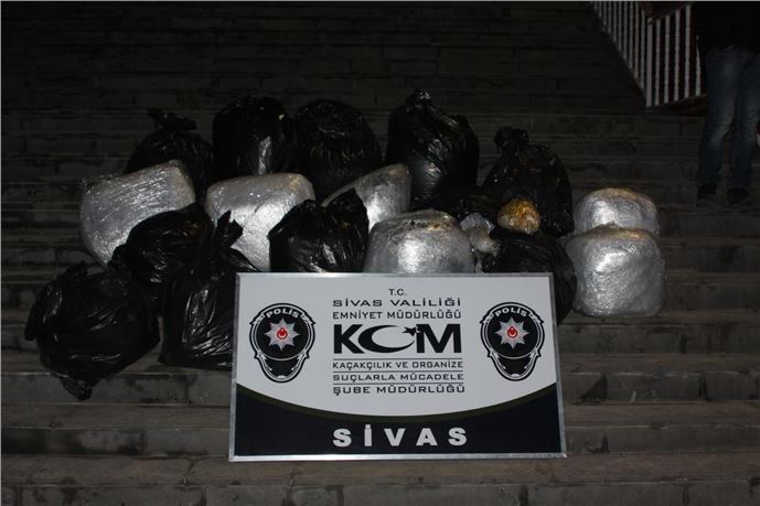 Sivas'ta uyuşturucu operasyonu