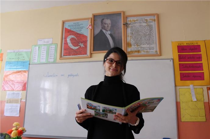 En ücra köyler öğretmene kavuştu