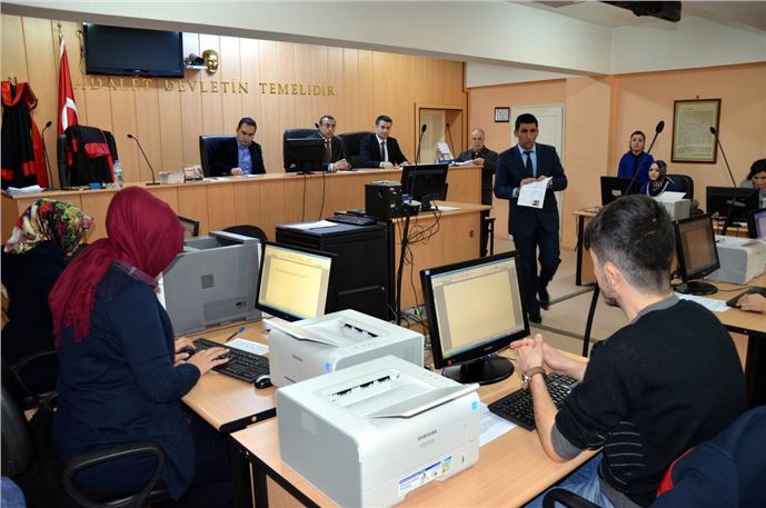 Kahramanmaraş'ta zabıt katipliği için ter döktüler