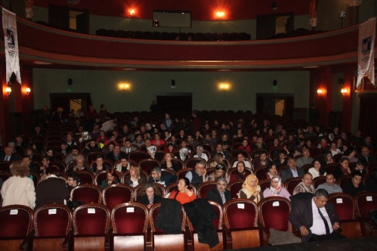 Mali Müşavirler'den Başarılı Tiyatro Performansı