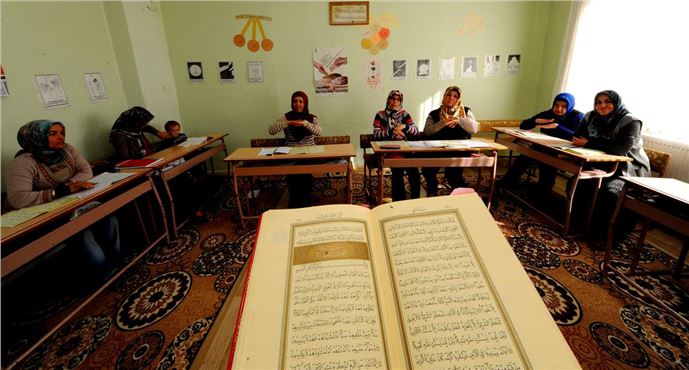 İşaret diliyle Kur'an-ı Kerim öğreniyorlar