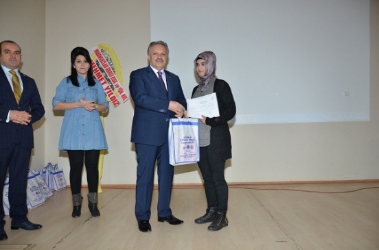 ''çalışan Kadın Gelişen İlçe''; Üzümlü