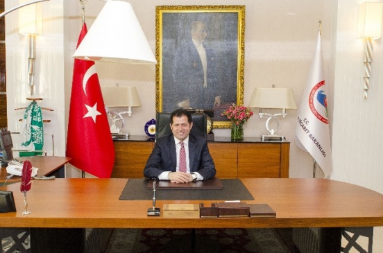 Gümrük Ve Ticaret Bakanlığı Müsteşarı Altunyıldız İstifa Etti