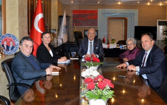 Hayvan Dostları Derneği'nden Başkan Kocamaz'a Ziyaret