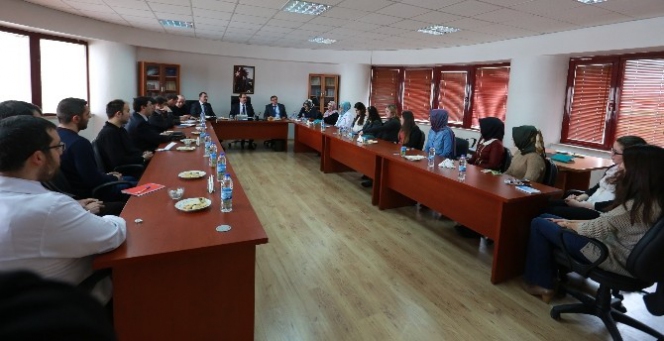 Rektör Coşkun Mühendislik Fakültesi Akademisyenleri İle Bir Araya Geldi