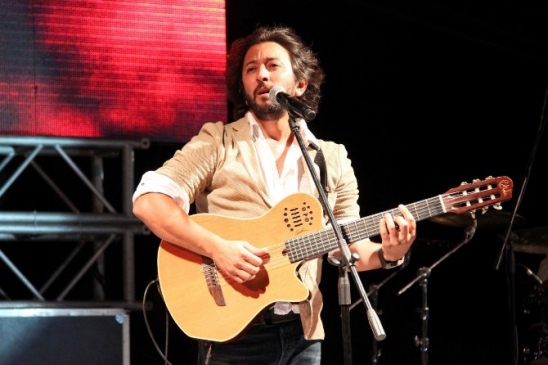 Bursa'da 14 Şubat'ta Ünlüler Geçidi