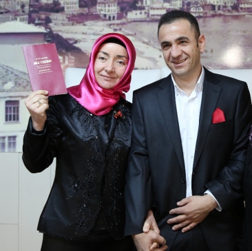 Sessiz Sedasız Evlendiler