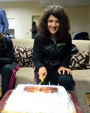 TOHM Kürek Sporcusu Ve Antrenörüne Doğum Günü Sürprizi