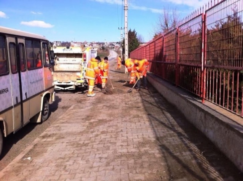 Tekirdağ'da Mil Kazıma Ve Kaldırım Çalışmaları Devam Ediyor