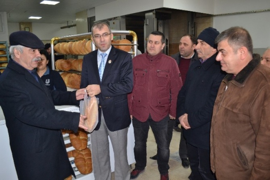 Keşan'da Şehit Aileleri Ve Gazilere İndirimli Ekmek