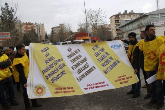 Polis İle Sendika Üyeleri Arasında Gerginlik