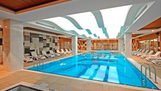 (Özel Haber) Spa'lar Sağlık Merkezi Gibi Çalışıyor