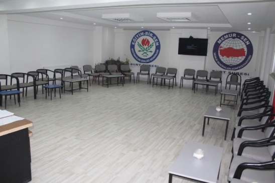 Eğitim Bir-Sen Yeni Binasına Taşındı