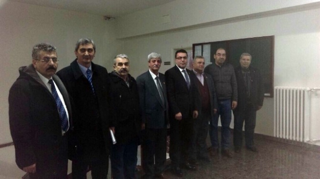 Milletvekili Adayı Sezer'den Muhtarlar Derneği Şube Başkanı İbiş'e Ziyaret