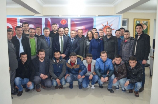 Aday Adayı Özkan AK Parti Teşkilatını Ziyaret Etti