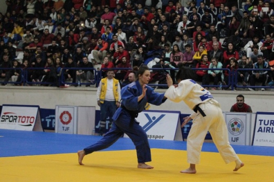 Milli Judocular Avusturya'da Fırtına Gibi Esiyor