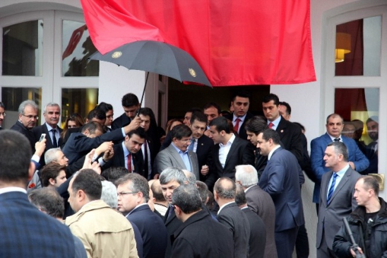 Başbakan Davutoğlu Antalya'dan Ayrıldı