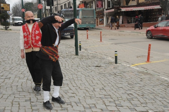 (Özel Haber) Tarihi Yok Eden Yüksek Evleri Protesto Etti
