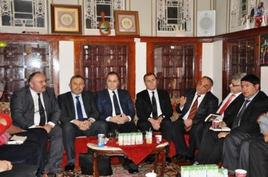 ‘Öğretmen Okursa Herkes Okur' Projesi Devam Ediyor