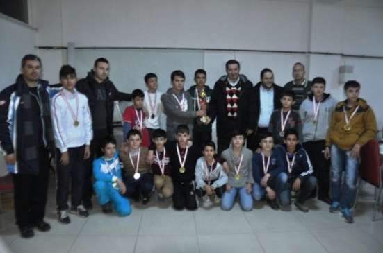 Bigaspor Güreş Takımı Çanakkale İl Birincisi Oldu