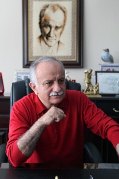 Bayraklı Belediyesi Başkanı Karabağ'ın Abisi Vefat Etti