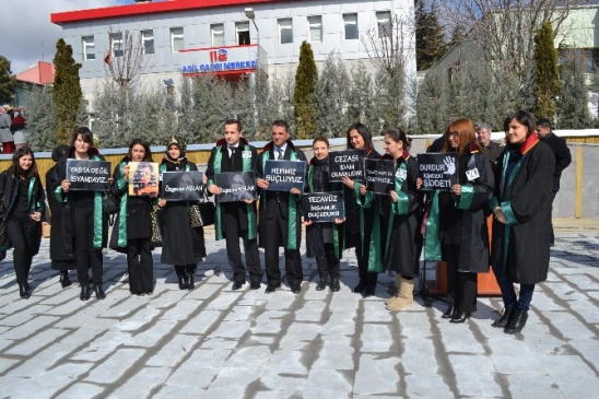 Niğde Baro Başkanlığı'ndan Özgecan Cinayetine Tepki