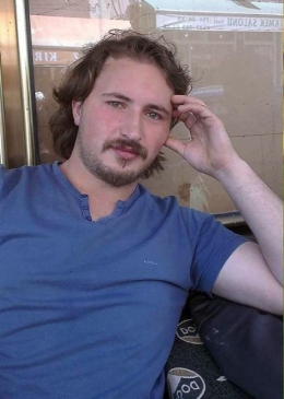 Mikser Aracı İle Duvar Arasında Kalan İşçi Yaralandı