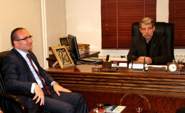 Hikmet Eren'den MÜSİAD'a Ziyaret