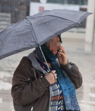 Dolandırıcılıktan Yargılanan Kadın Kendini Şikayet Edenlere Teşekkür Etti