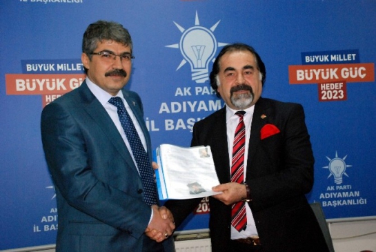 Gazeteci-Yazar Kemal Öner Aday Adaylığı Başvurusunu Yaptı