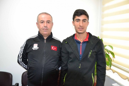 Vanlı Ayçiçek İsveç'te Türkiye'yi Temsil Edecek