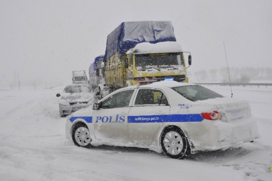Seydişehir'de Kar Esareti