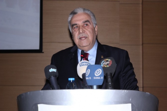 AK Parti İzmir Eski İl Başkanı Akay Aday Adaylığını Açıkladı