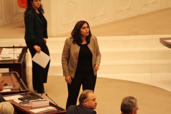 TBMM Genel Kurulu Görüşmeleri Gergin Başladı