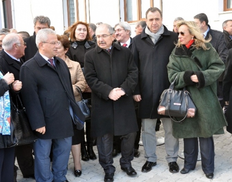 Başkan Gençer Ayvalık'a Güzel Sanatlar Fakülresi Sözü Aldı.