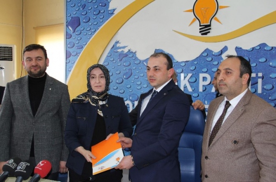 Fatma Çöpür AK Parti'den Adaylığını Açıkladı