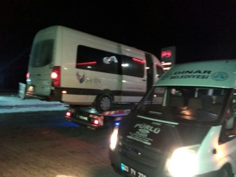 Kaza Yapan Sakaryalı Öğrencilere Dinar Belediyesi Sahip Çıktı