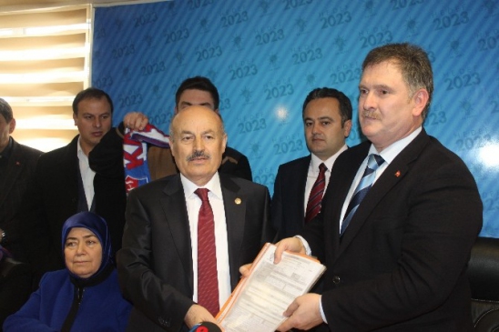 Kahveci'ye Davullu- Zurnalı Karşılama