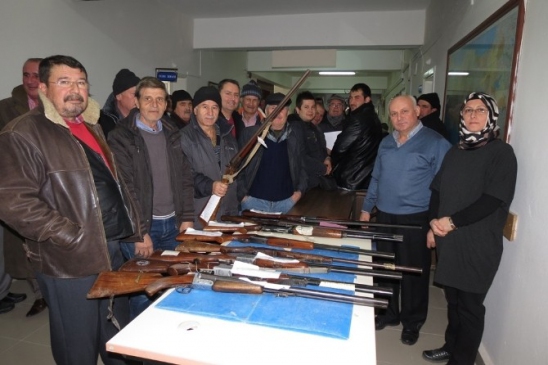 El Konulan Tüfekler İhaleye Çıkarıldı