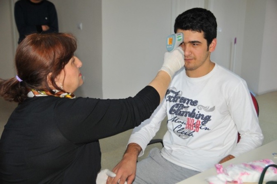 Engelli Bireyler Sağlık Kontrolünden Geçiriliyor