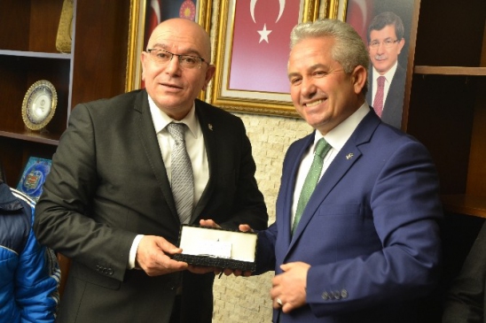 Suat Özsoy AK Parti'ye Başvurusunu Yaptı