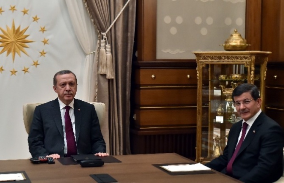 Cumhurbaşkanı Erdoğan Başbakan Davutoğlu'nu Kabul Etti