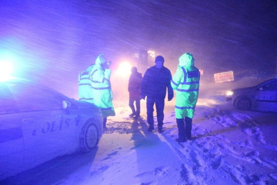 Sertavul Geçidi Ulaşıma Kapandı