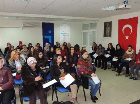 İŞKUR Kadın Girişimciler Yetiştiriyor