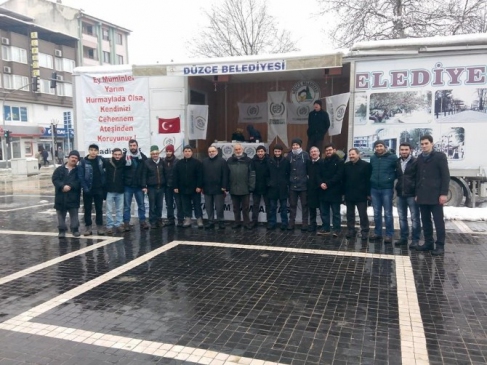 Yardım Tir'ları Yola Çıktı